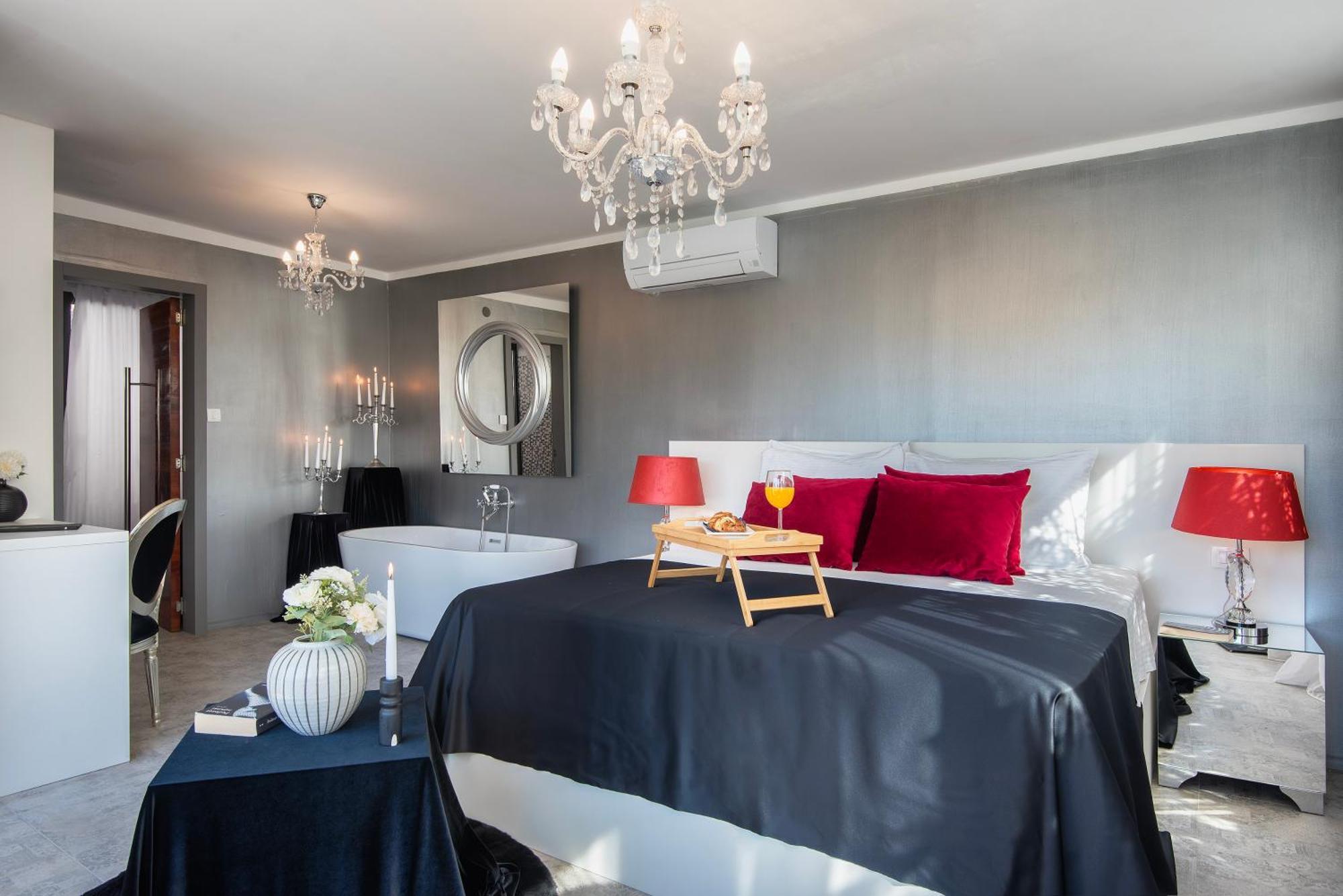 Boutique Hotel Chevalier By Bura Hotels - Adults Only Medulin Exterior photo